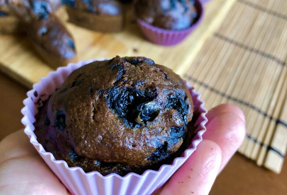 Bezglutenowe babeczki z jagodami